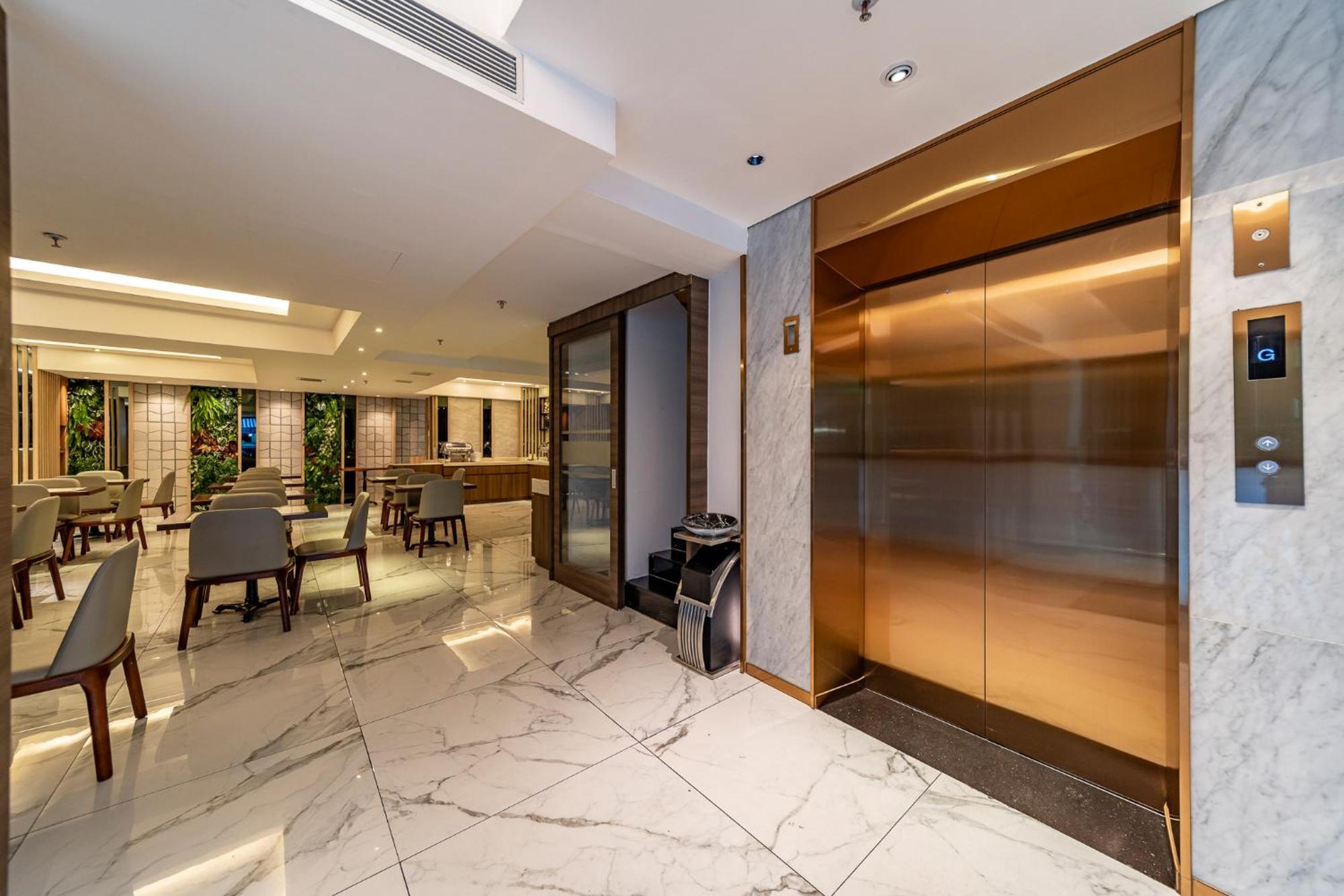 Edoya Hotel Ben Thanh Ho Chi Minh-staden Exteriör bild
